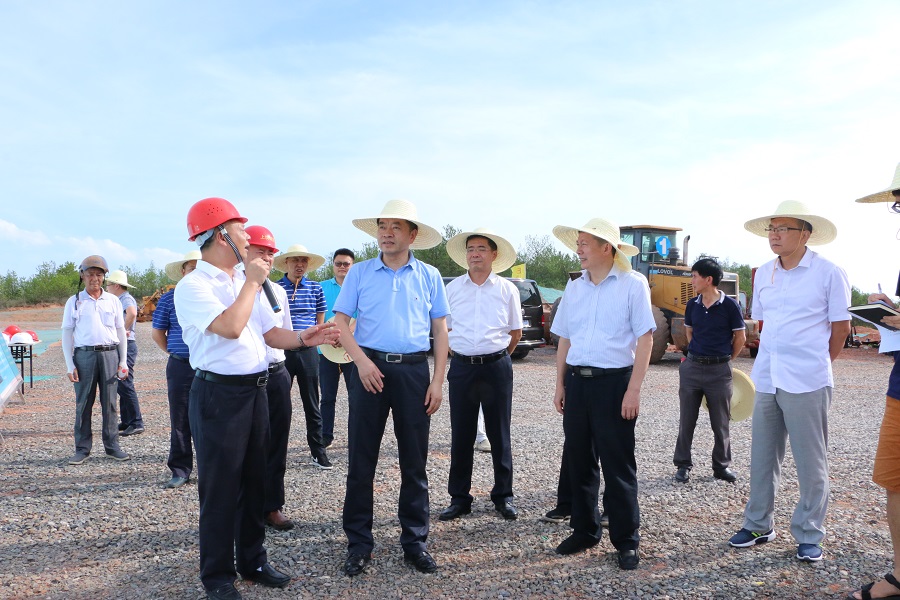 李高興副市長調研城建重點項目