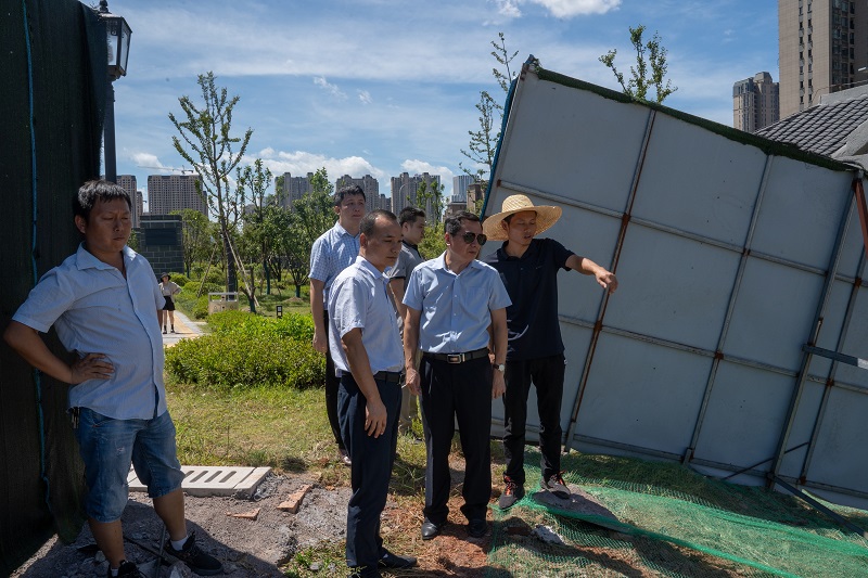 上饒市城投集團公司舉行創衛督查活動